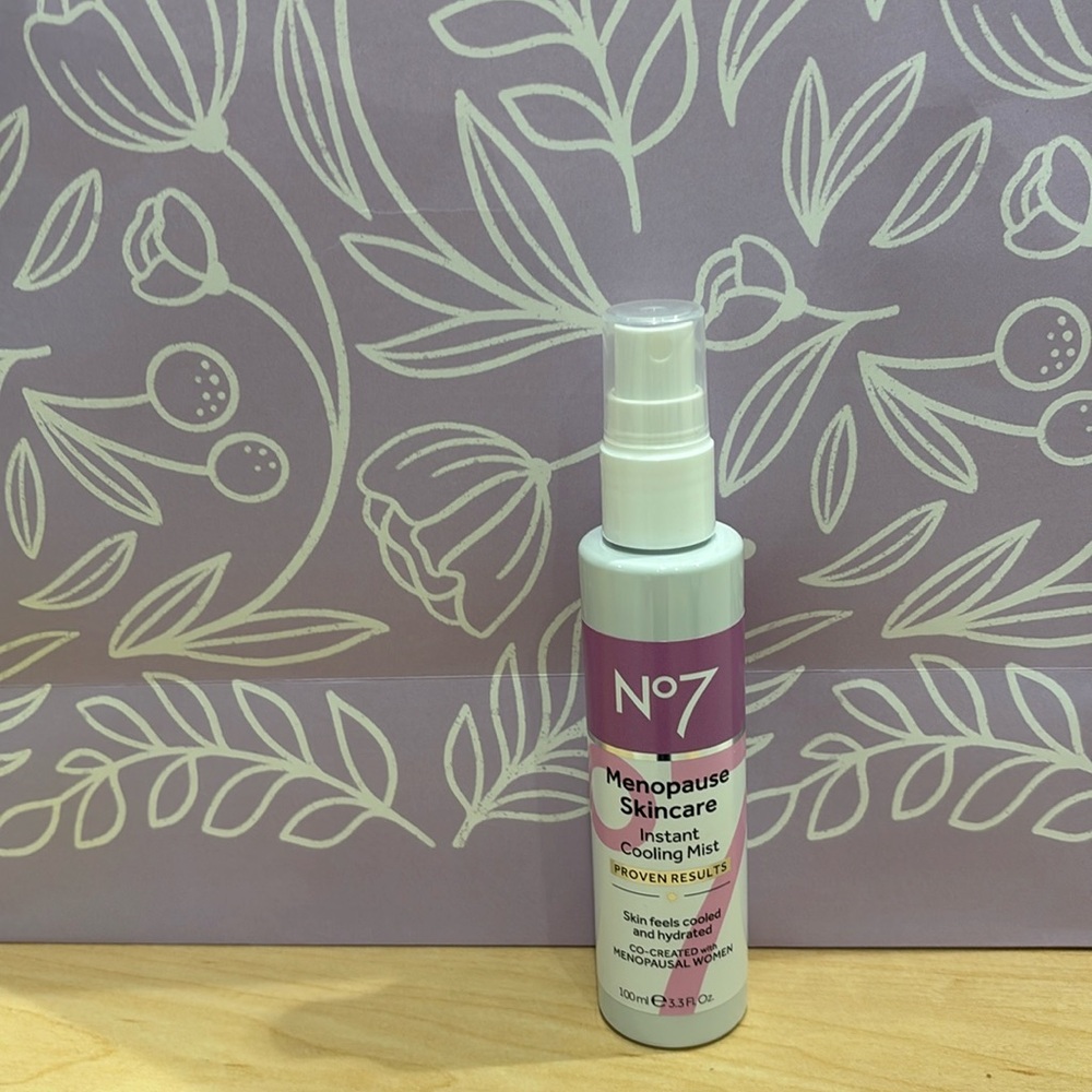 No7 Menopause skincare Instant cooling mist